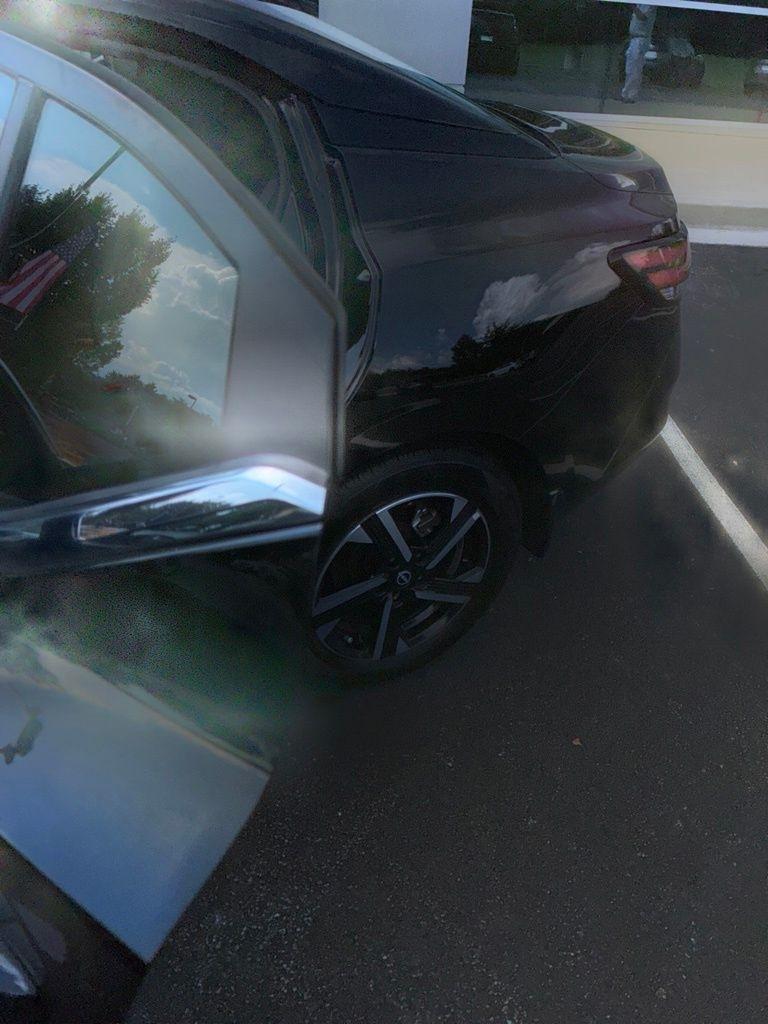 Nissan Sentra SV CVT 2025