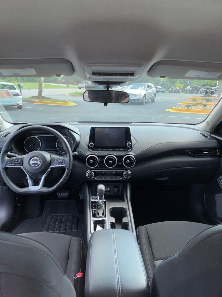 Nissan Sentra SV CVT 2025