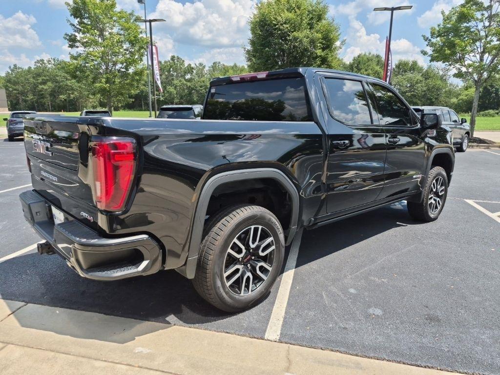 GMC Sierra 1500 4WD Crew Cab 147" AT4 2022
