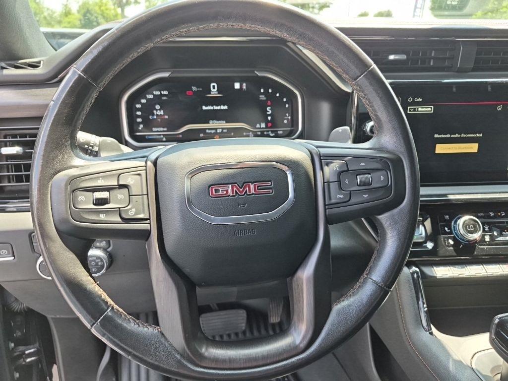 GMC Sierra 1500 4WD Crew Cab 147" AT4 2022