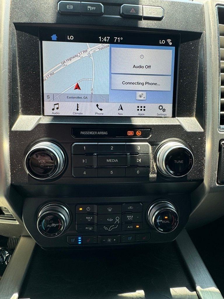 Ford Super Duty F-450 DRW Platinum 4WD Crew Cab 8' Box 2019