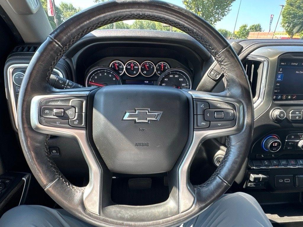 Chevrolet Silverado 1500 4WD Crew Cab 147" LT Trail Boss 2021