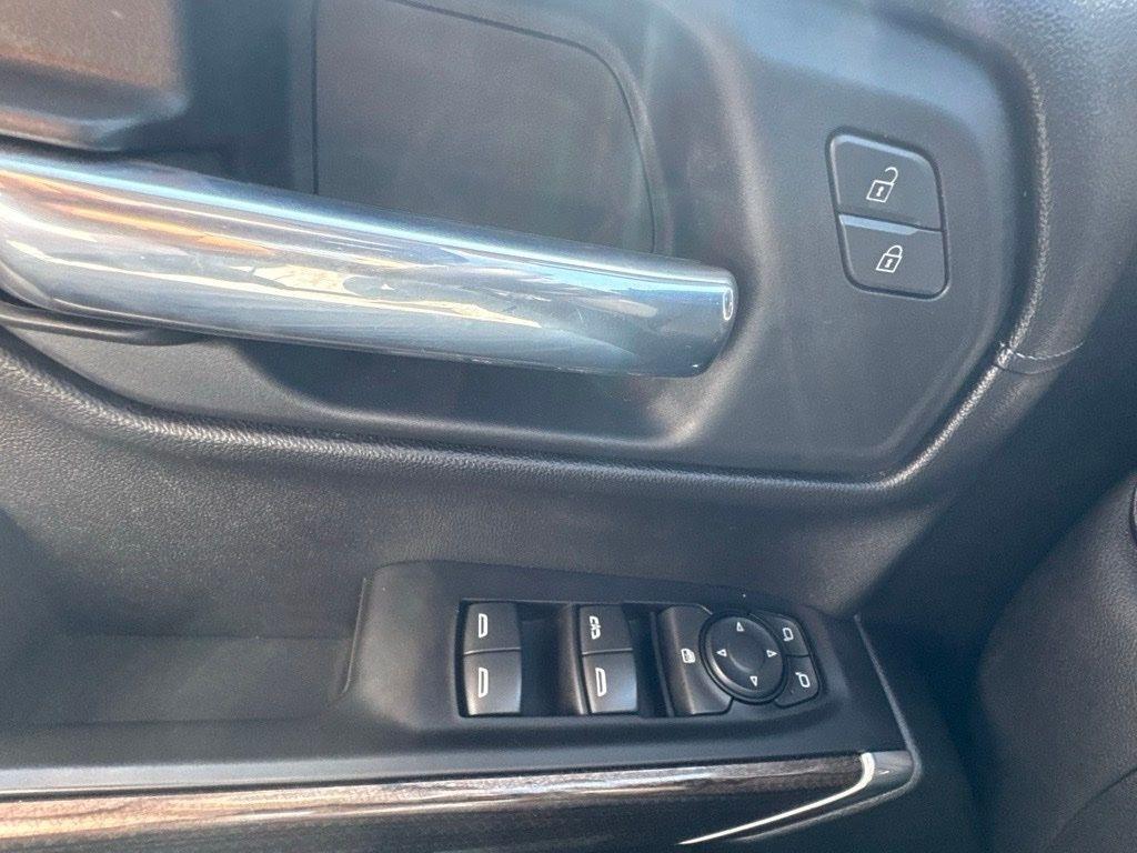 Chevrolet Silverado 1500 4WD Crew Cab 147" LT Trail Boss 2021