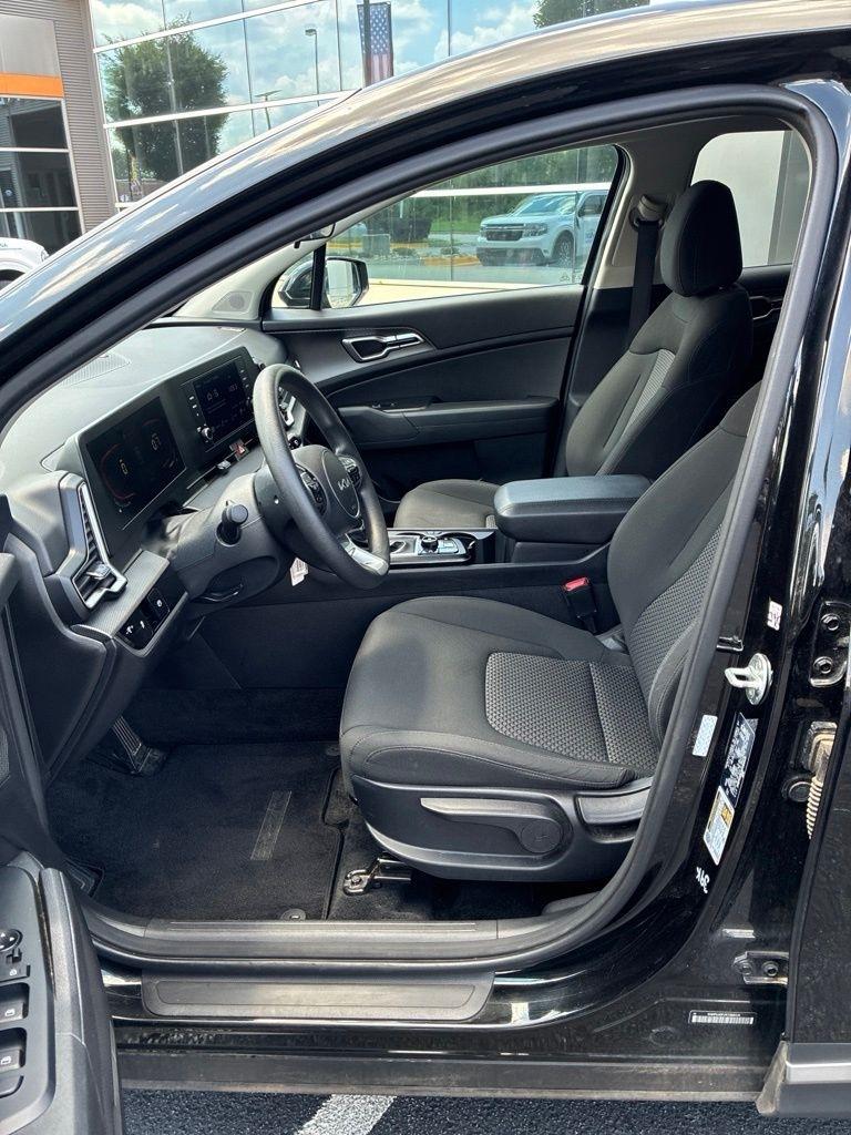 Kia Sportage LX FWD 2024
