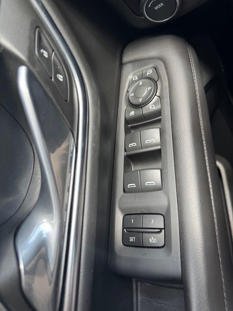 Chevrolet Tahoe 2WD 4dr LT 2024