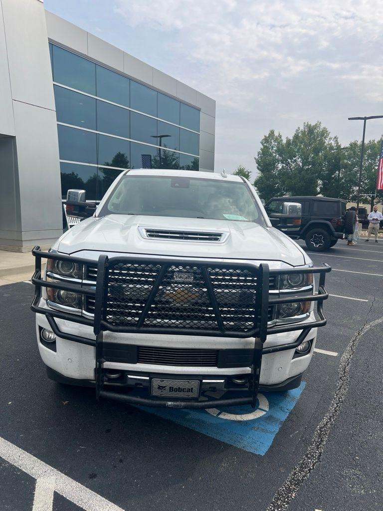 Chevrolet Silverado 2500HD 4WD Crew Cab 153.7" High Country 2017
