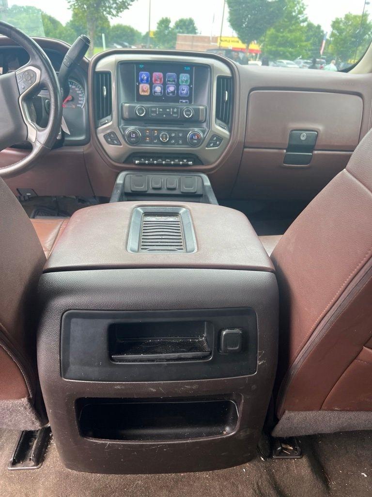 Chevrolet Silverado 2500HD 4WD Crew Cab 153.7" High Country 2017