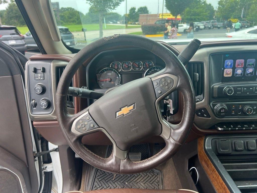 Chevrolet Silverado 2500HD 4WD Crew Cab 153.7" High Country 2017