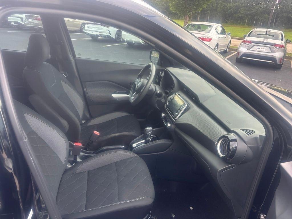 Nissan Kicks SV FWD 2020