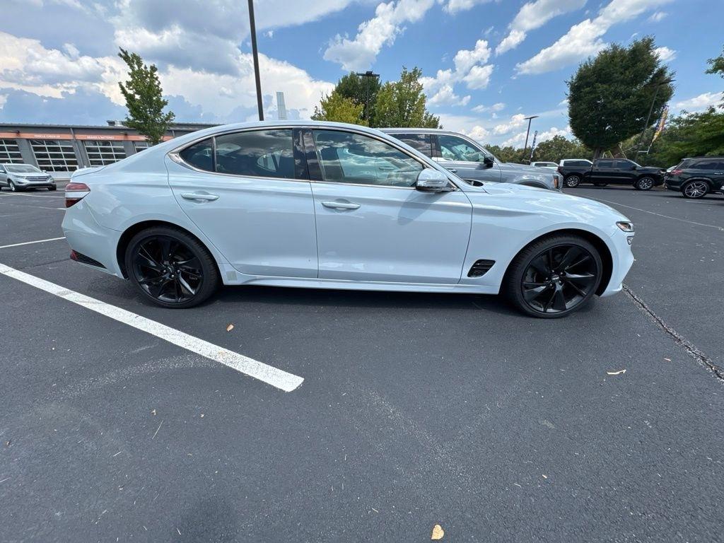 Genesis G70 3.3T RWD 2022