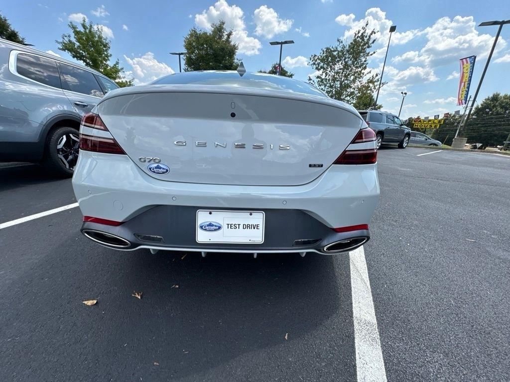 Genesis G70 3.3T RWD 2022