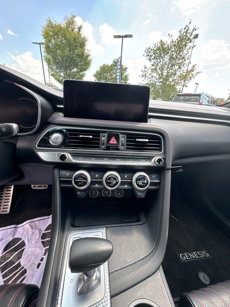 Genesis G70 3.3T RWD 2022