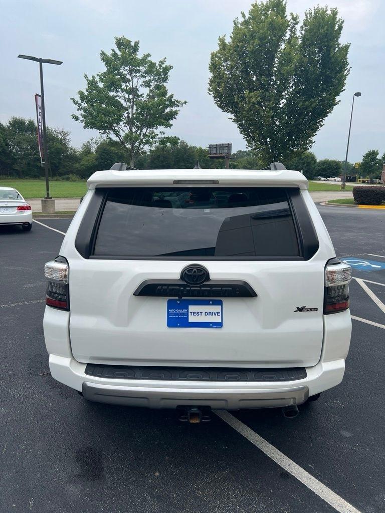 Toyota 4Runner TRD Off Road 4WD (Natl) 2024