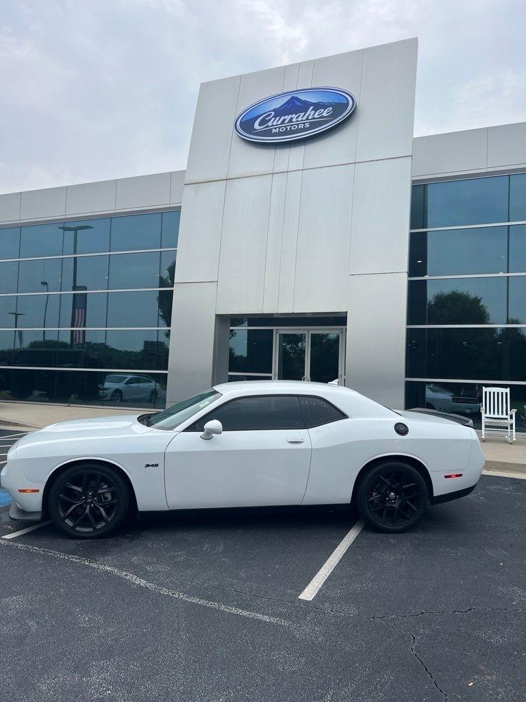 Dodge Challenger R/T RWD 2023