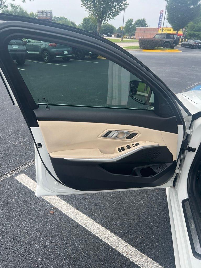 BMW 3 Series 330i Sedan North America 2019