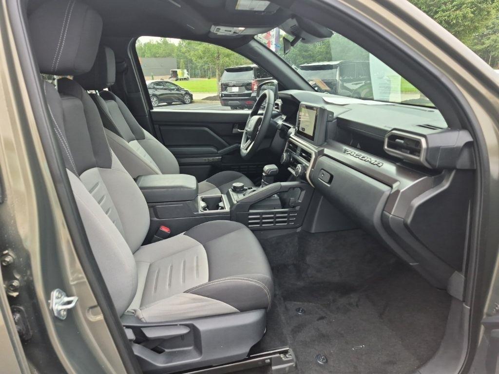 Toyota Tacoma 4WD TRD Off Road Double Cab 5' Bed AT (Natl) 2026
