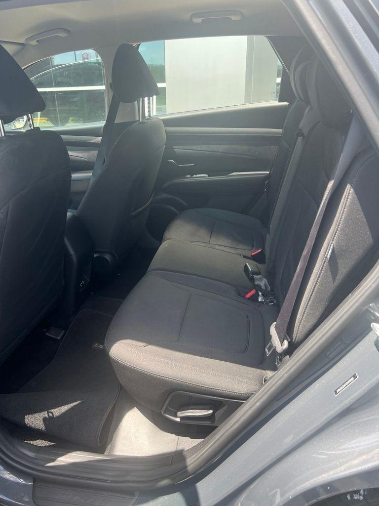 Hyundai Tucson SE FWD 2025