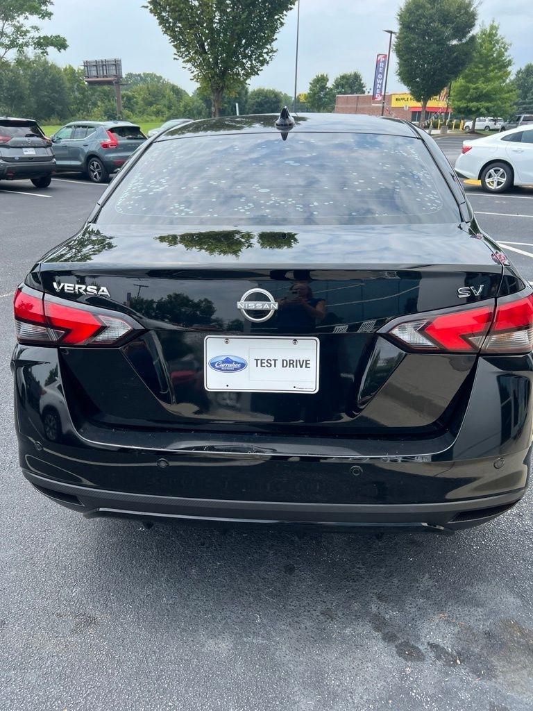 Nissan Versa SV CVT 2023