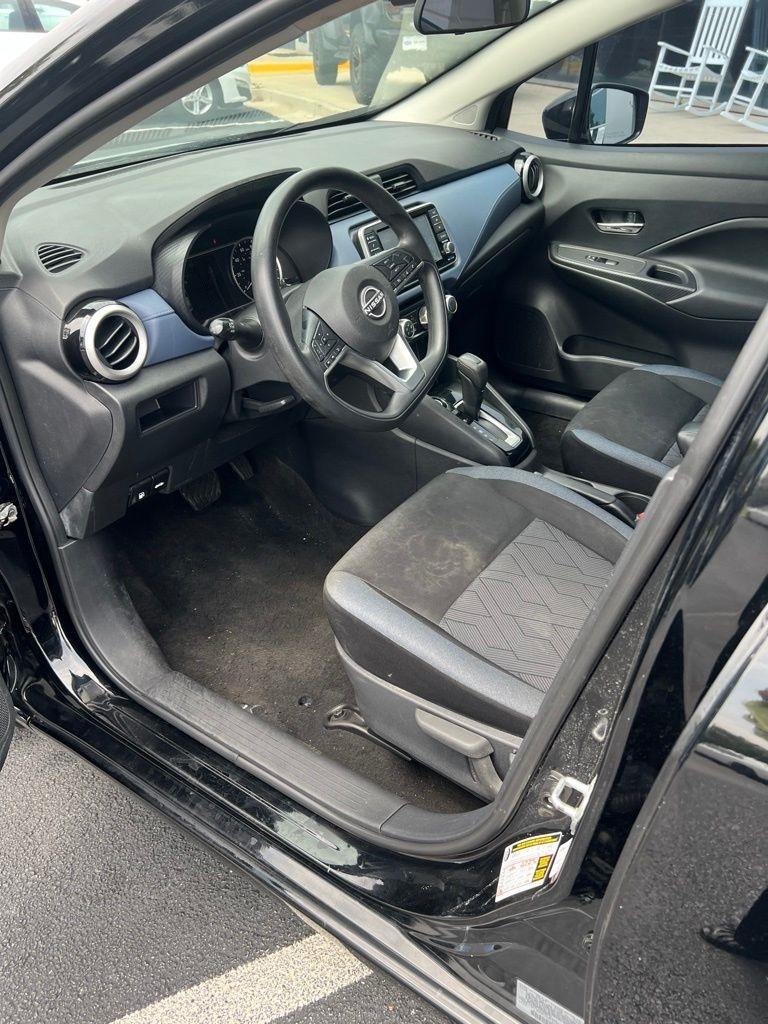 Nissan Versa SV CVT 2023