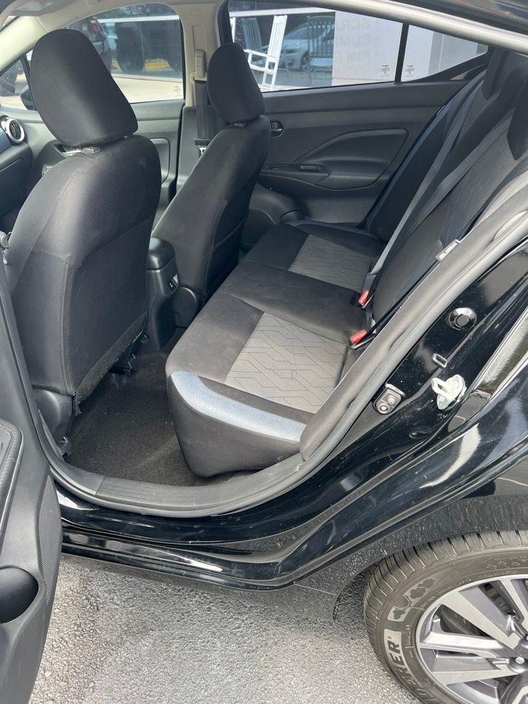 Nissan Versa SV CVT 2023