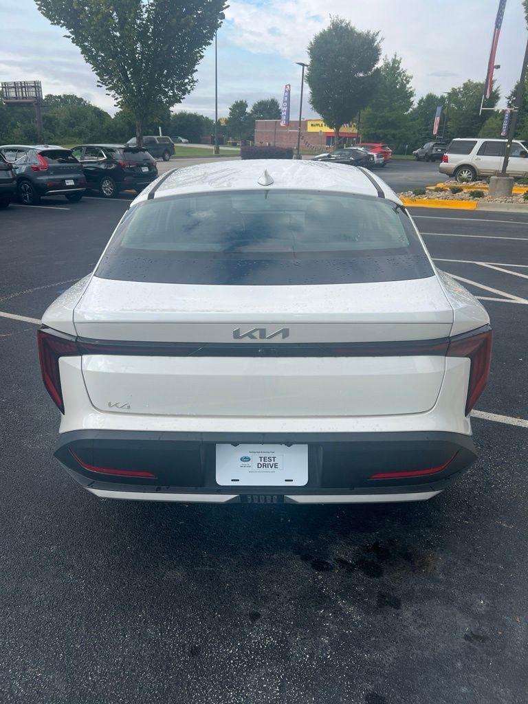 Kia K4 EX FWD 2025