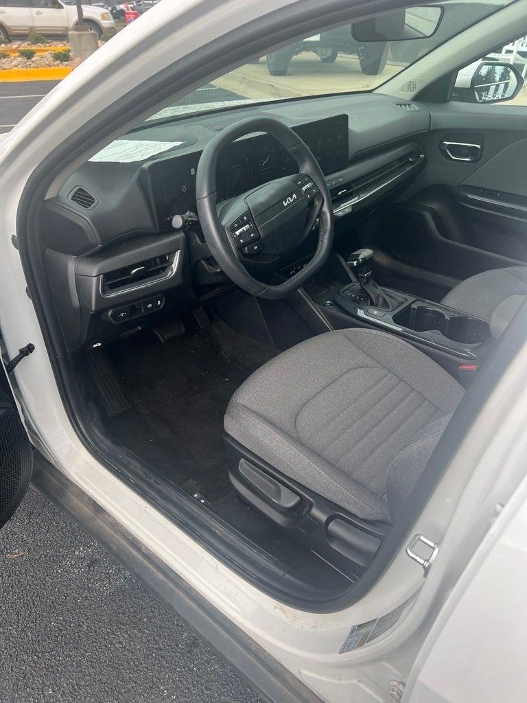 Kia K4 EX FWD 2025