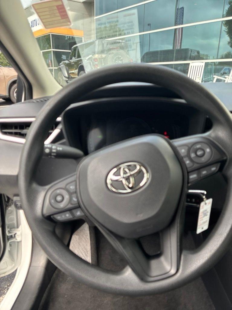 Toyota Corolla Hybrid LE FWD (Natl) 2026