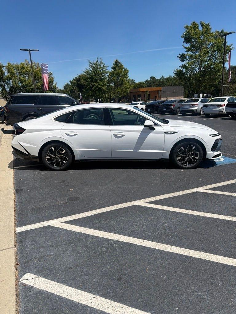 Hyundai Sonata SEL 2.5L FWD 2024