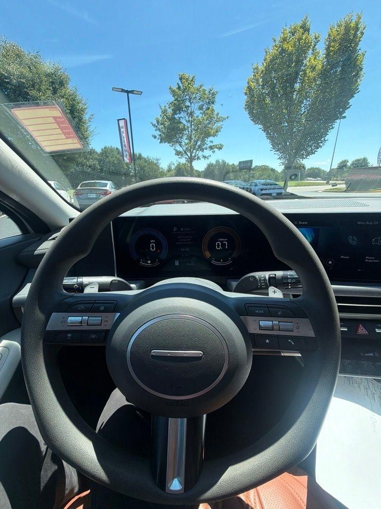 Hyundai Sonata SEL 2.5L FWD 2024
