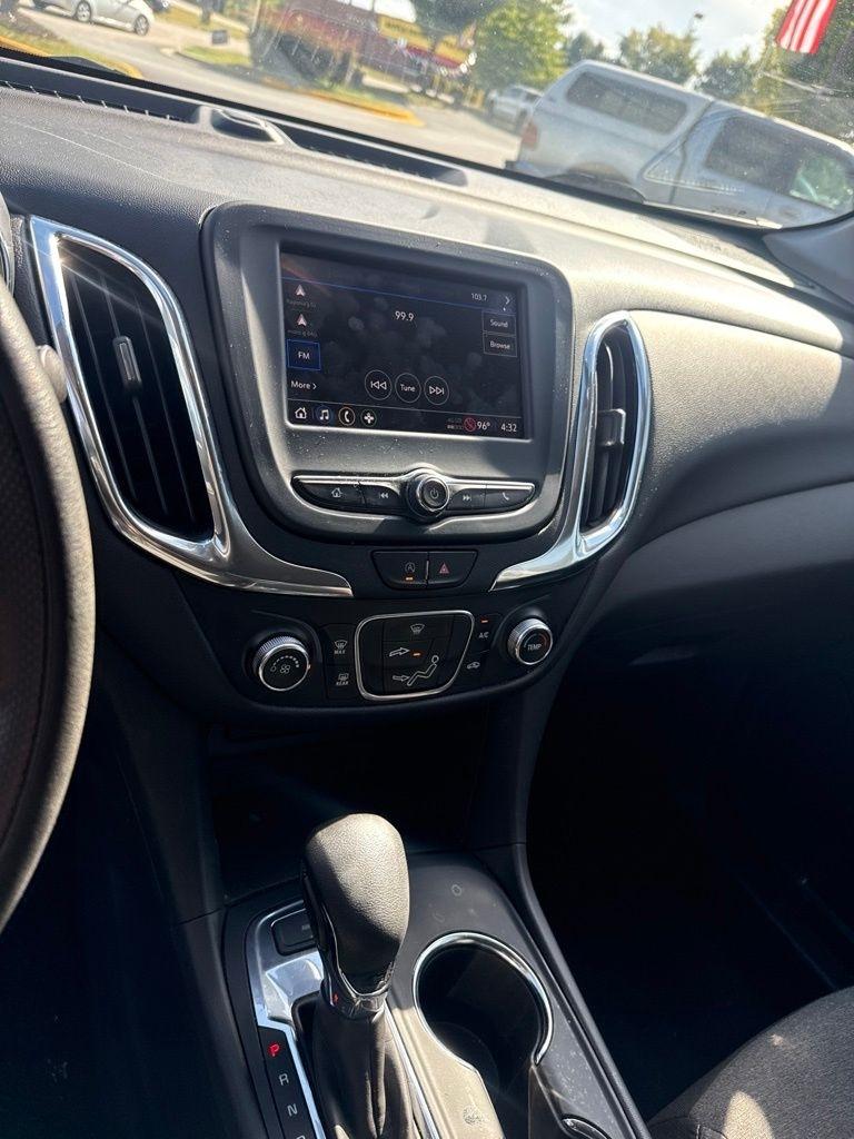 Chevrolet Equinox AWD 4dr LT w/1LT 2023