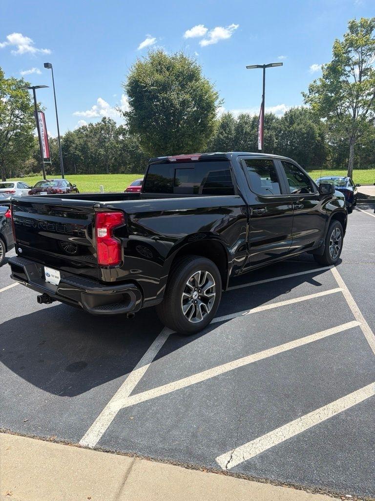 Chevrolet Silverado 1500 2WD Crew Cab 147" RST 2024