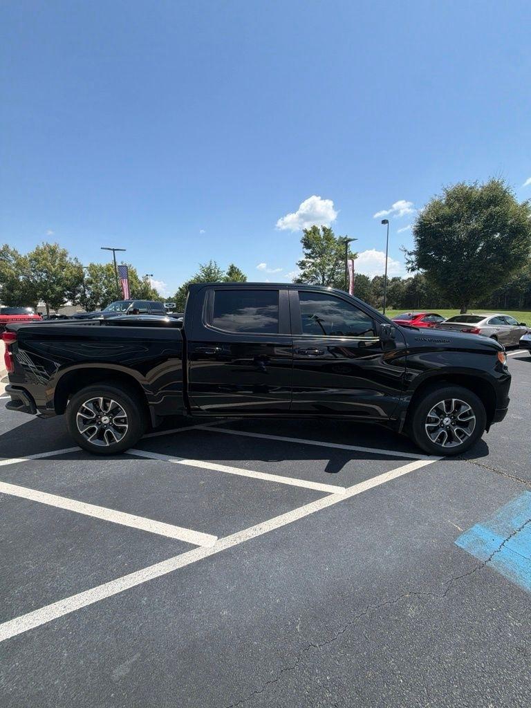 Chevrolet Silverado 1500 2WD Crew Cab 147" RST 2024