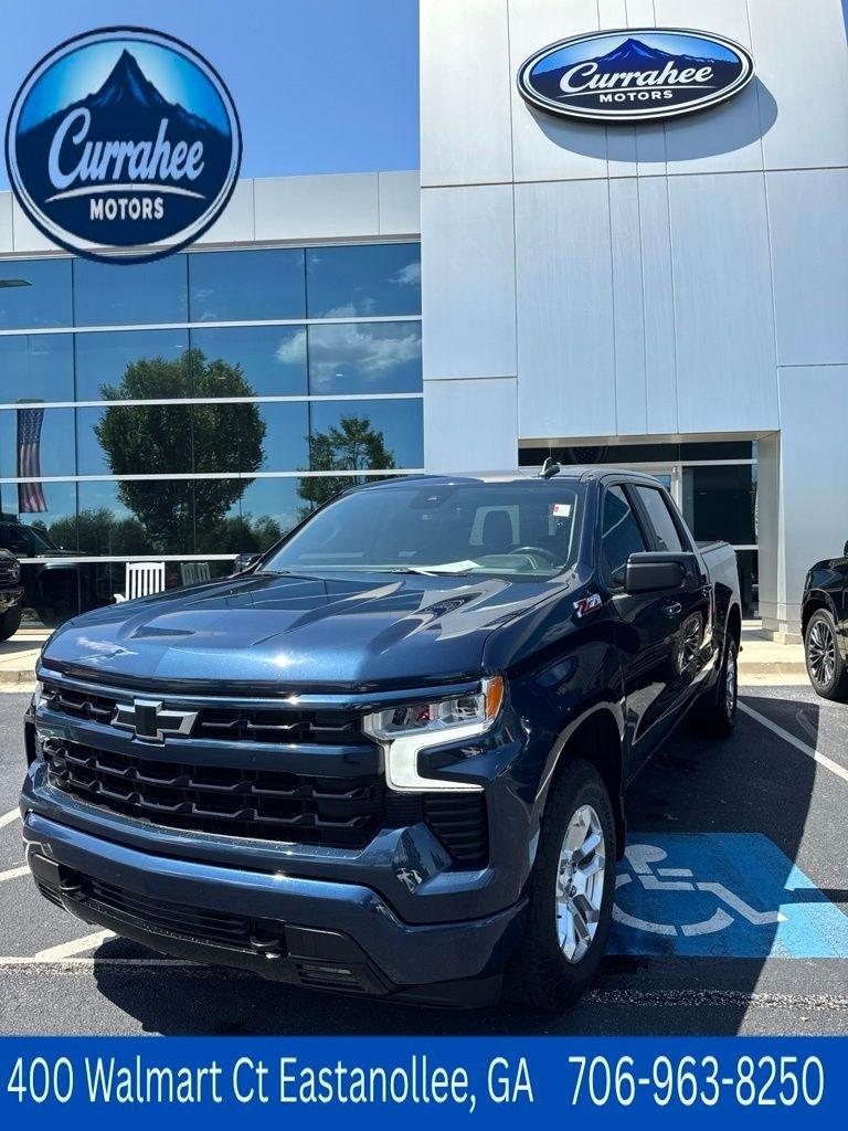 Chevrolet Silverado 1500 4WD Crew Cab 147" RST 2022