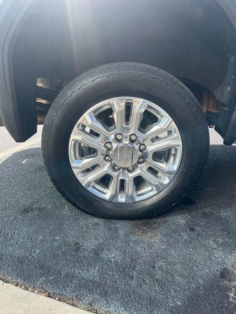 GMC Sierra 2500HD 4WD Crew Cab 159" Denali 2022