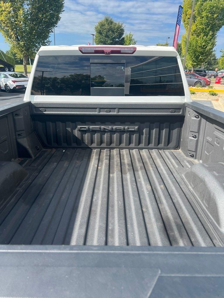 GMC Sierra 2500HD 4WD Crew Cab 159" Denali 2022