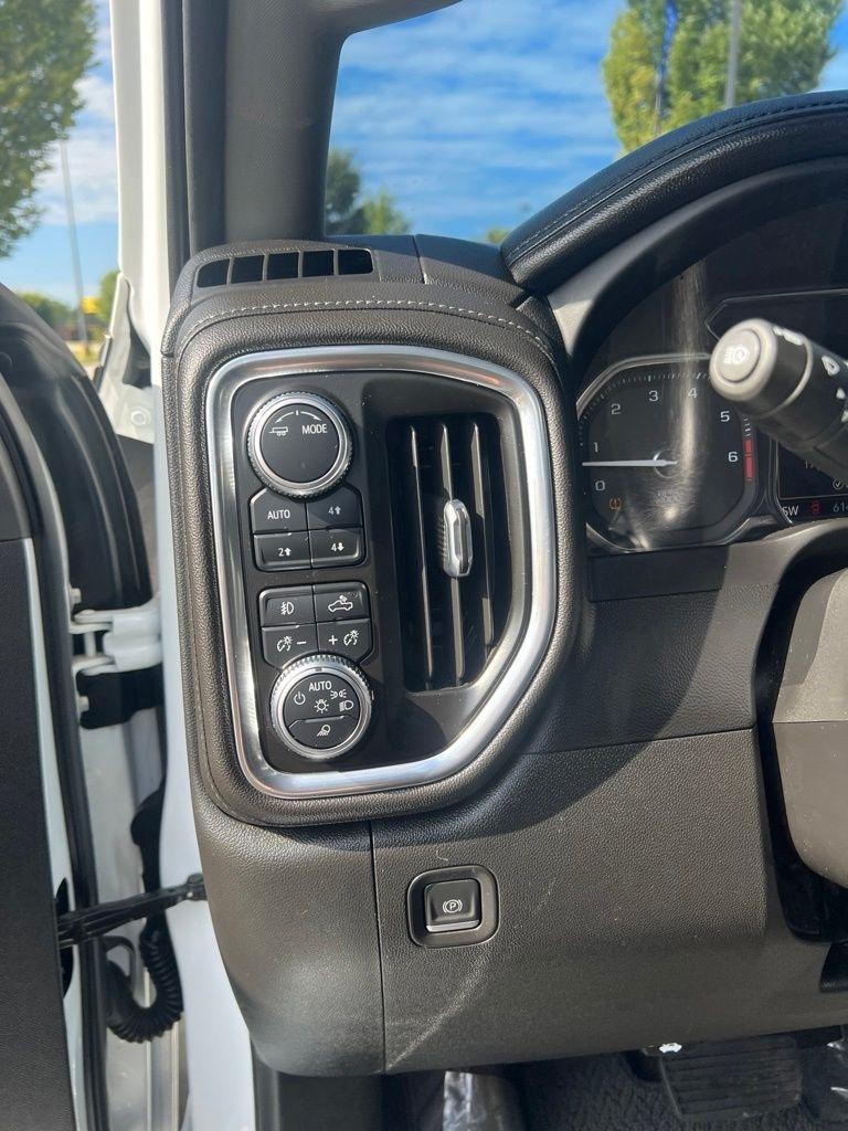 GMC Sierra 2500HD 4WD Crew Cab 159" Denali 2022