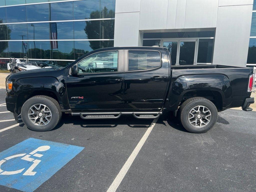 GMC Canyon 4WD Crew Cab 128" AT4 w/Leather 2022
