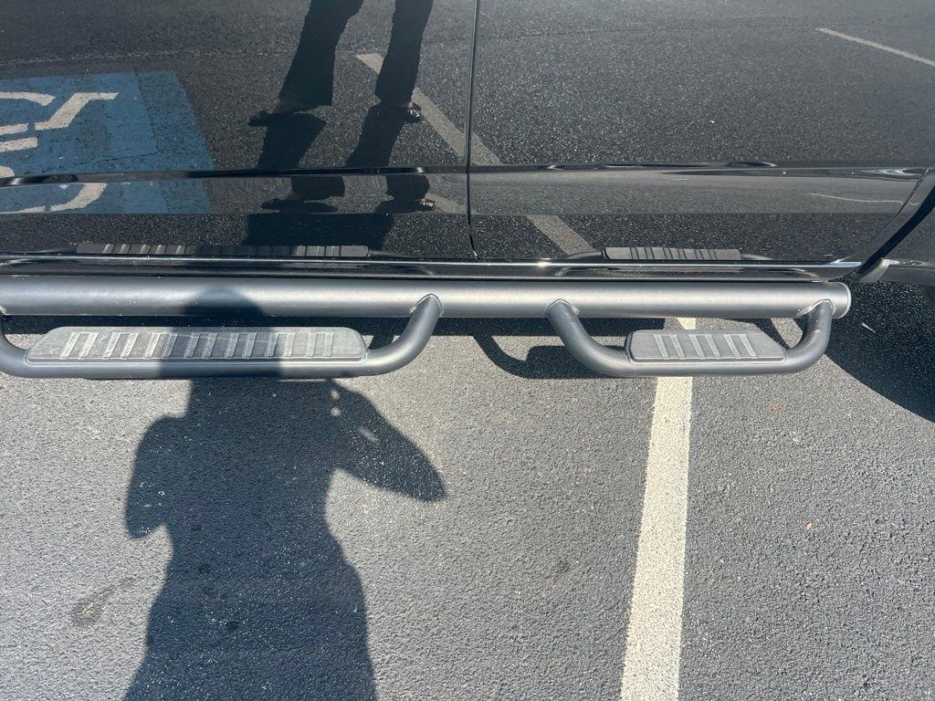 GMC Canyon 4WD Crew Cab 128" AT4 w/Leather 2022