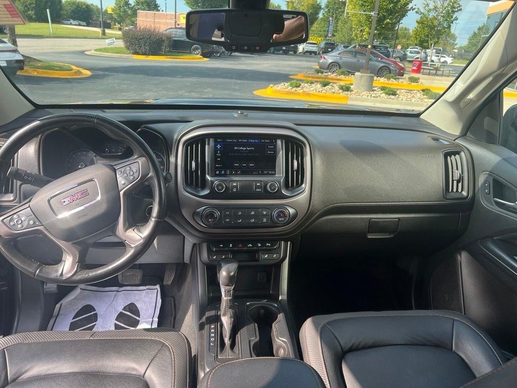 GMC Canyon 4WD Crew Cab 128" AT4 w/Leather 2022