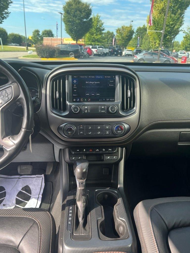 GMC Canyon 4WD Crew Cab 128" AT4 w/Leather 2022