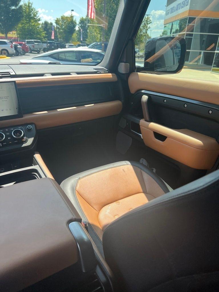 Land Rover Defender 130 X AWD 2023