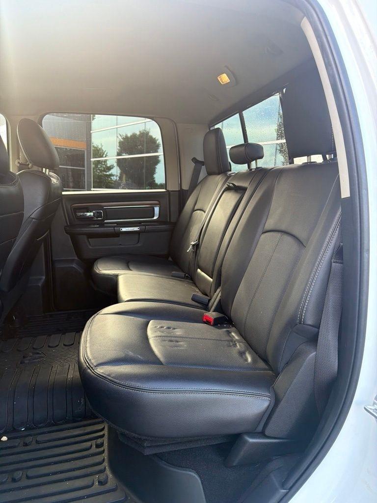 RAM 1500 Laramie 4x4 Crew Cab 5'7" Box 2018
