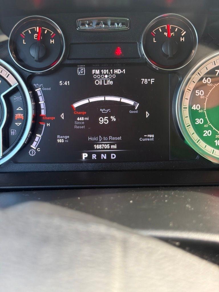 RAM 1500 Laramie 4x4 Crew Cab 5'7" Box 2018