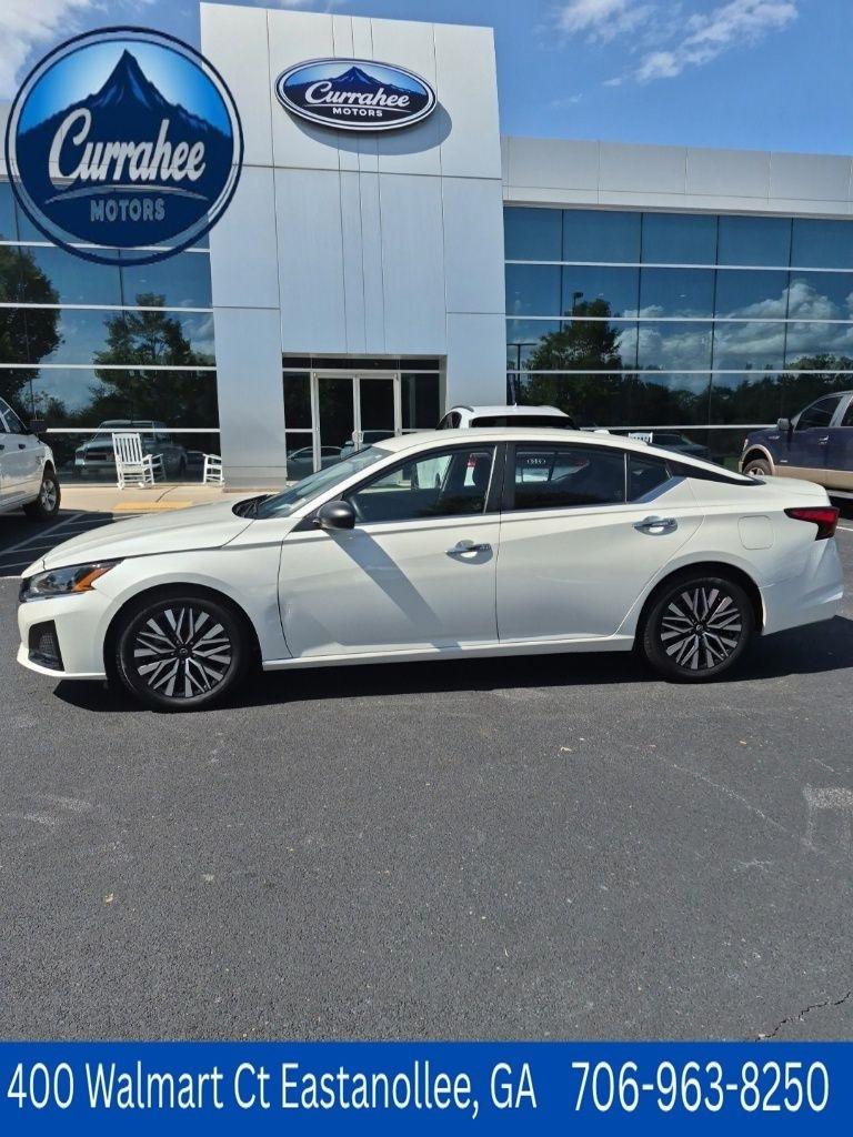 2024 Nissan Altima 2.5 SV Sedan