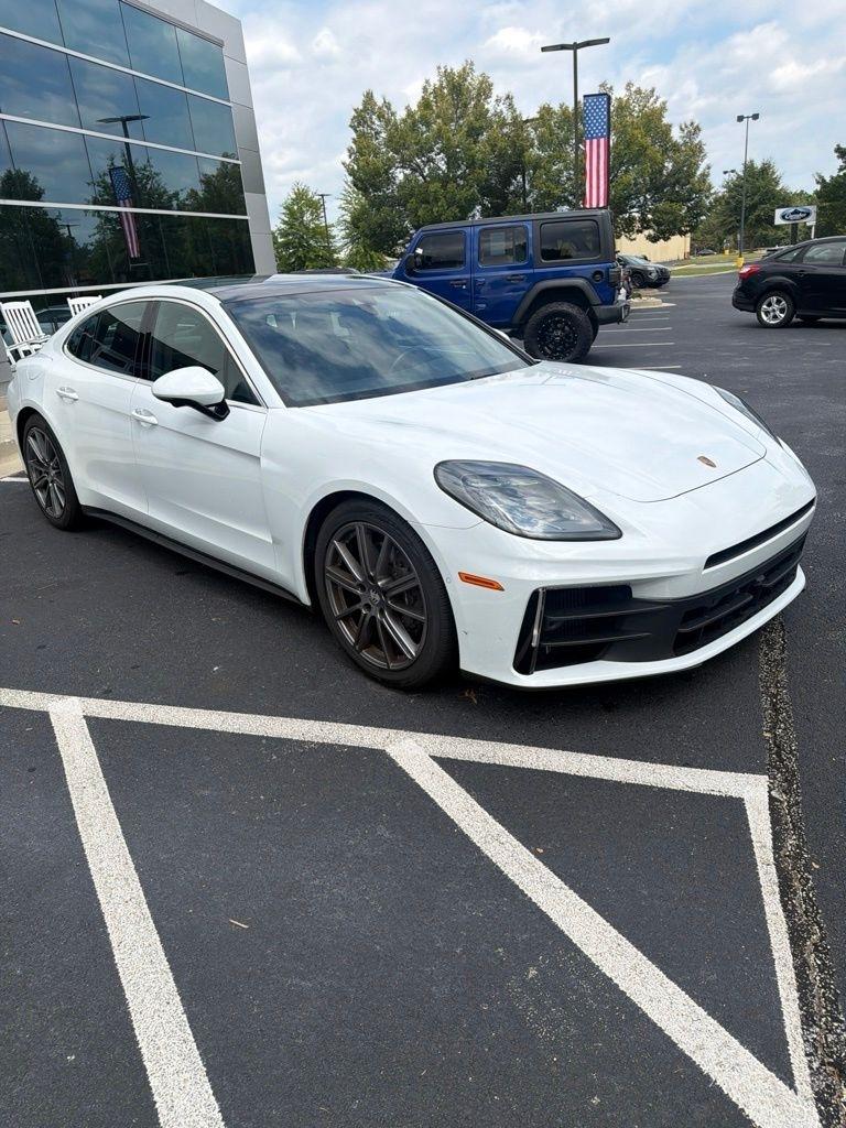 Porsche Panamera RWD 2025