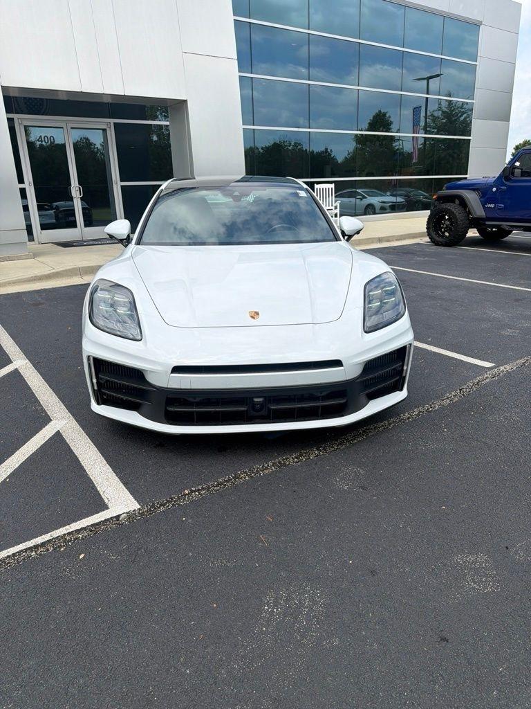 Porsche Panamera RWD 2025