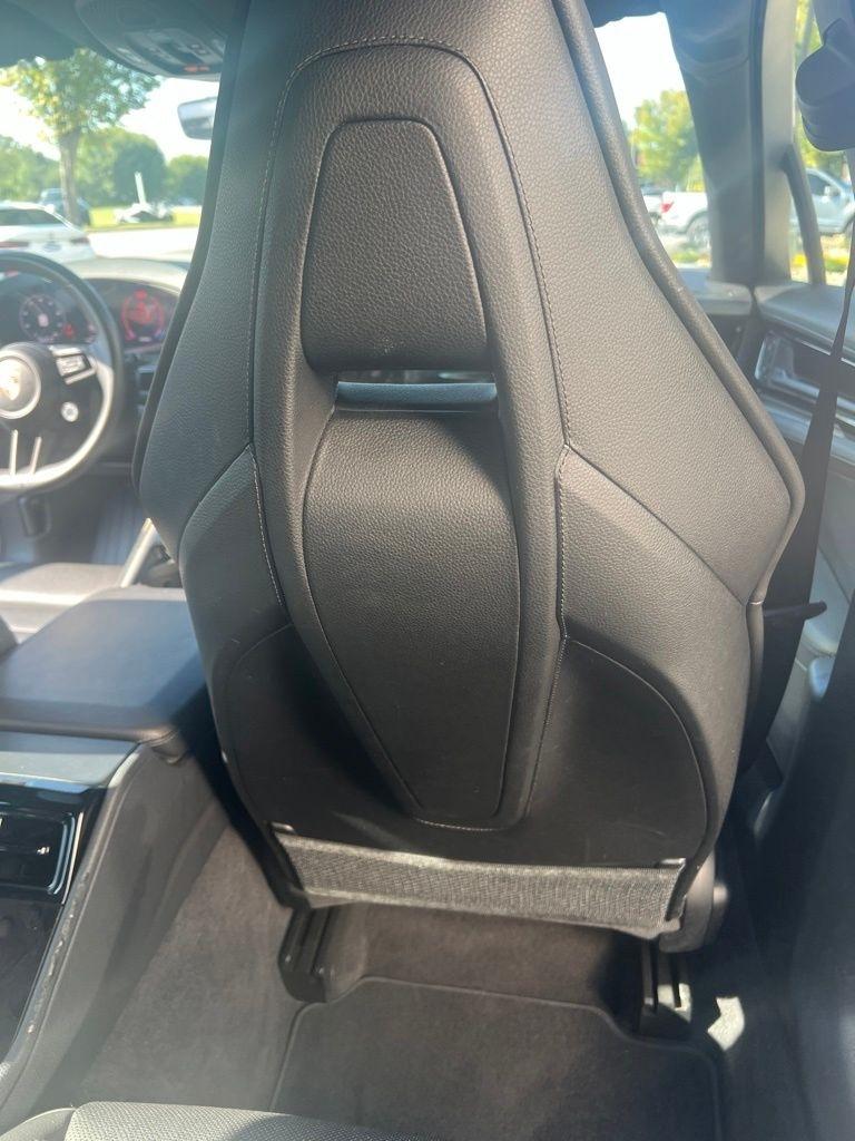 Porsche Panamera RWD 2025