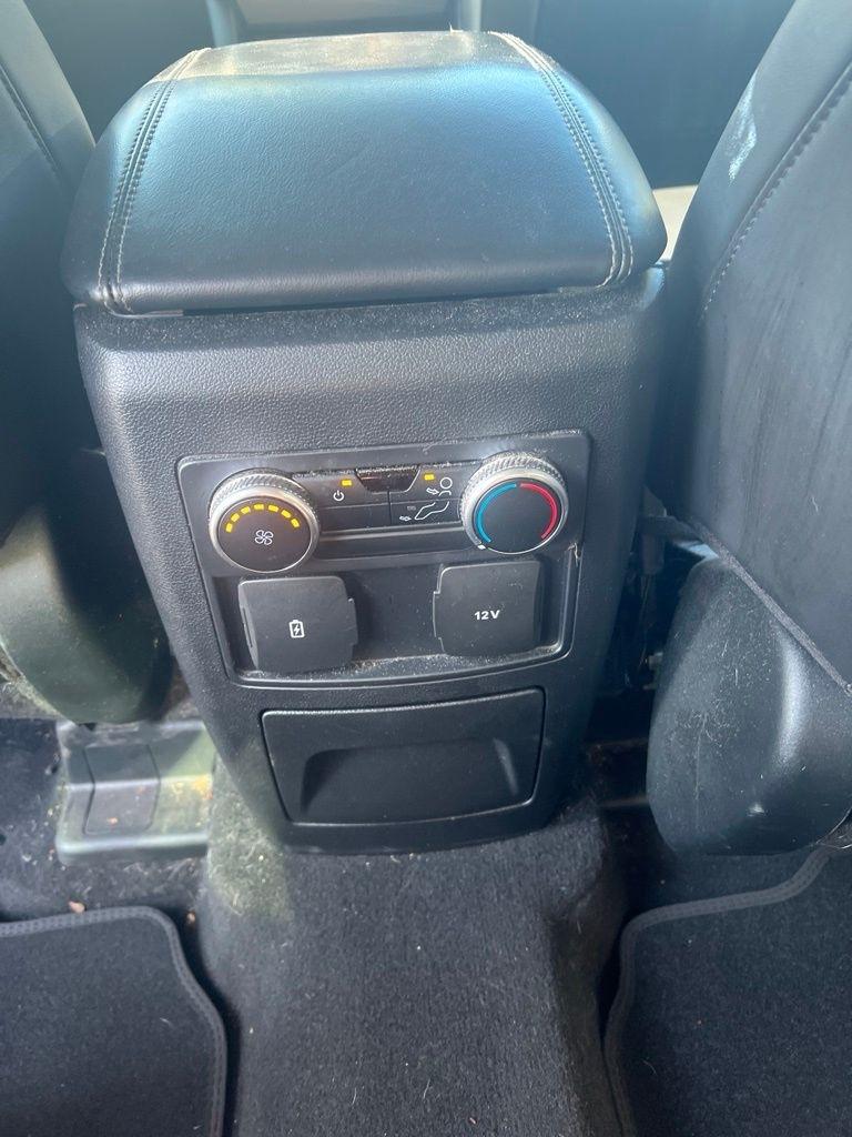 Ford Explorer XLT RWD 2023