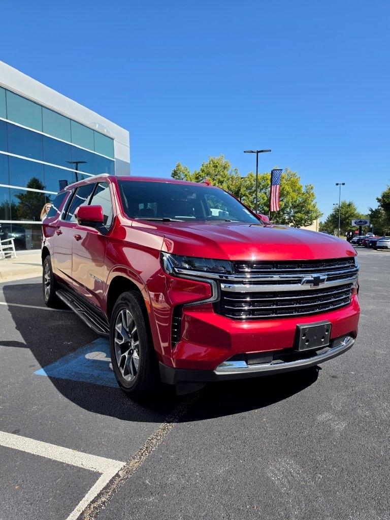 Chevrolet Suburban 4WD 4dr LT 2021