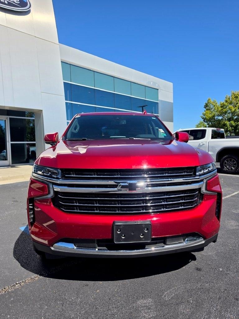 Chevrolet Suburban 4WD 4dr LT 2021